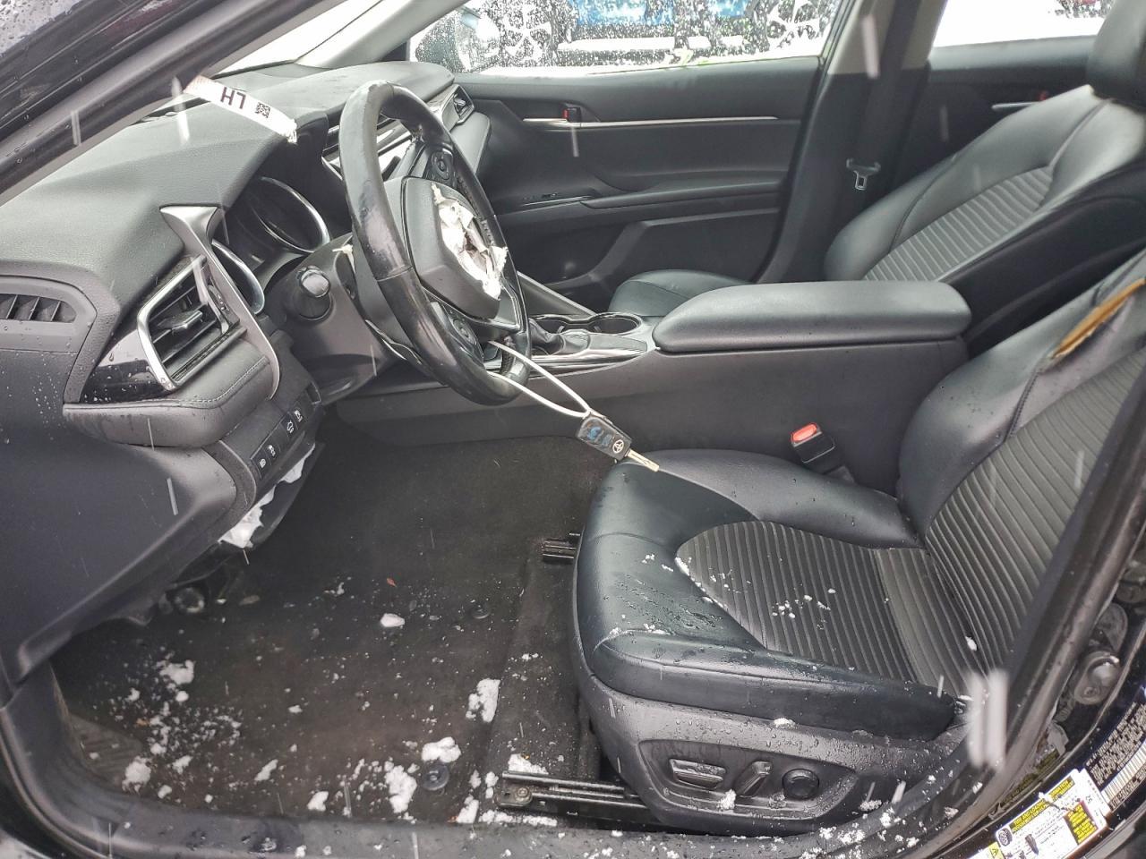 2019 TOYOTA CAMRY