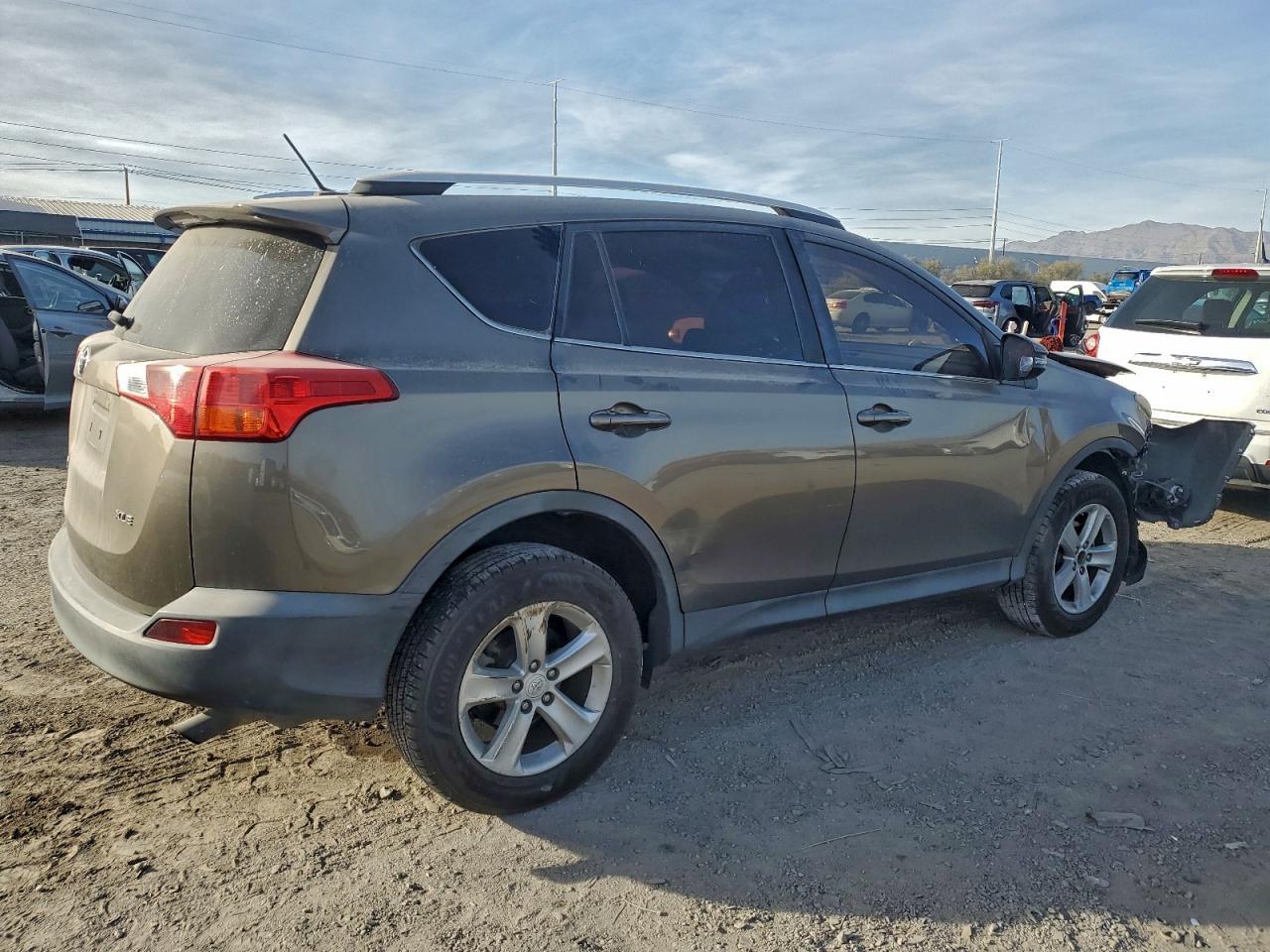 2014 TOYOTA RAV4