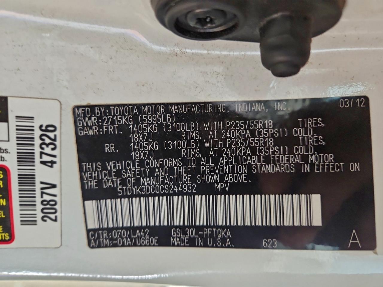 2012 TOYOTA SIENNA