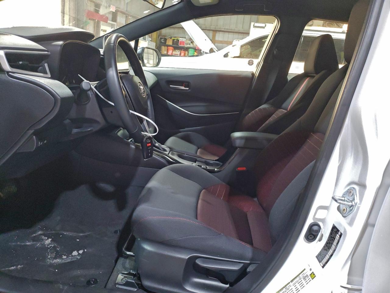 2025 TOYOTA COROLLA