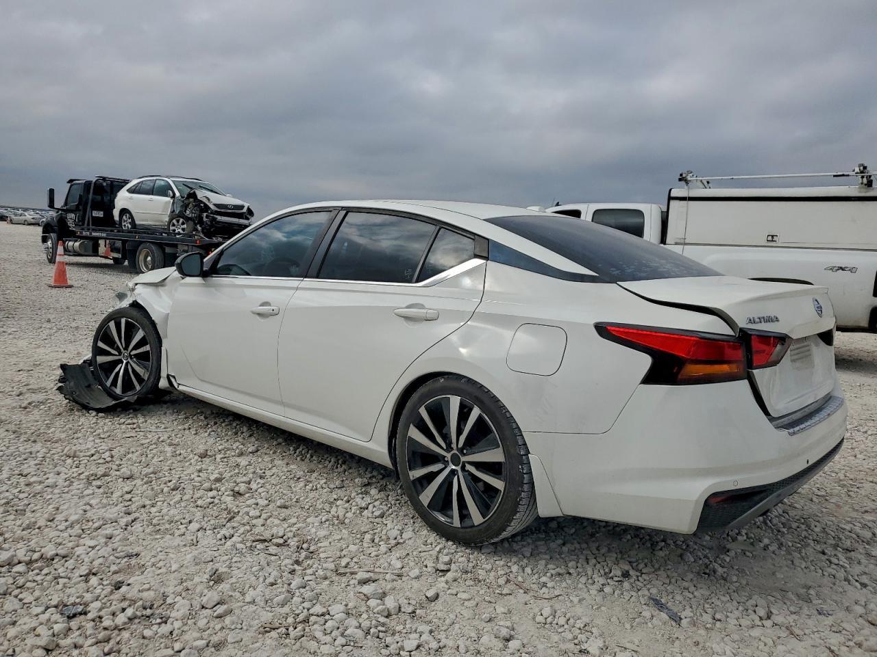2020 NISSAN ALTIMA