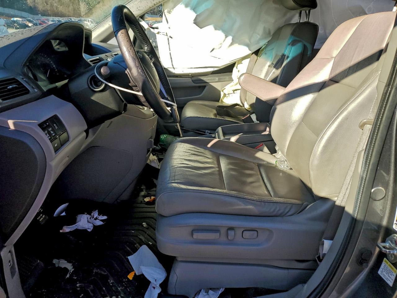2011 HONDA ODYSSEY