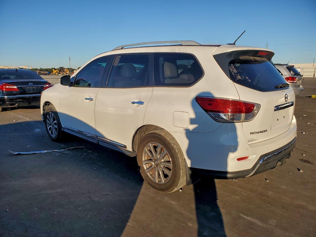 2014 NISSAN PATHFINDER