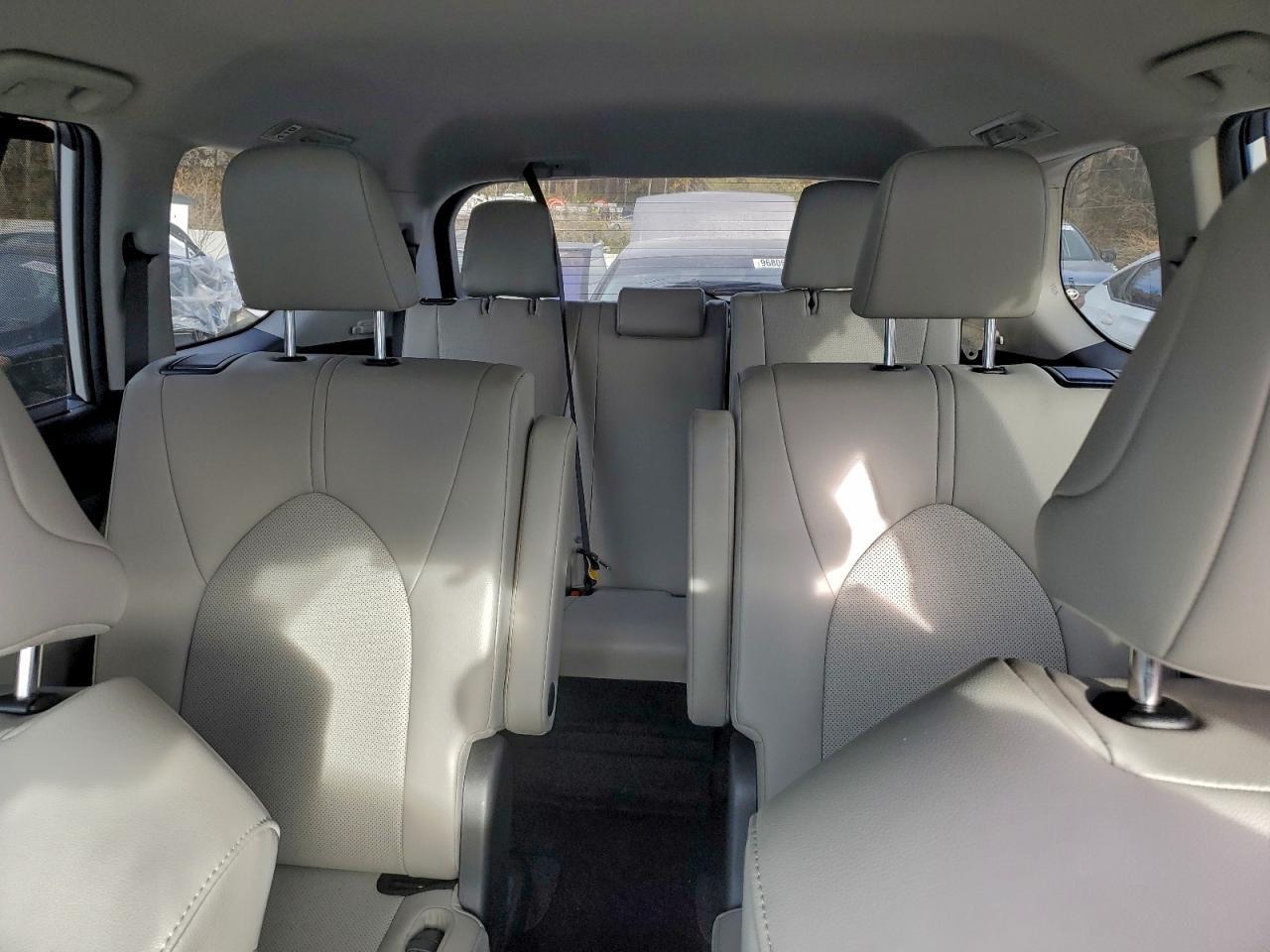 2025 TOYOTA HIGHLANDER
