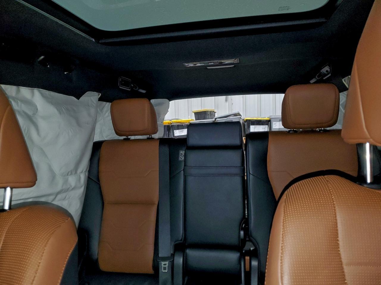 2024 LEXUS GX 550