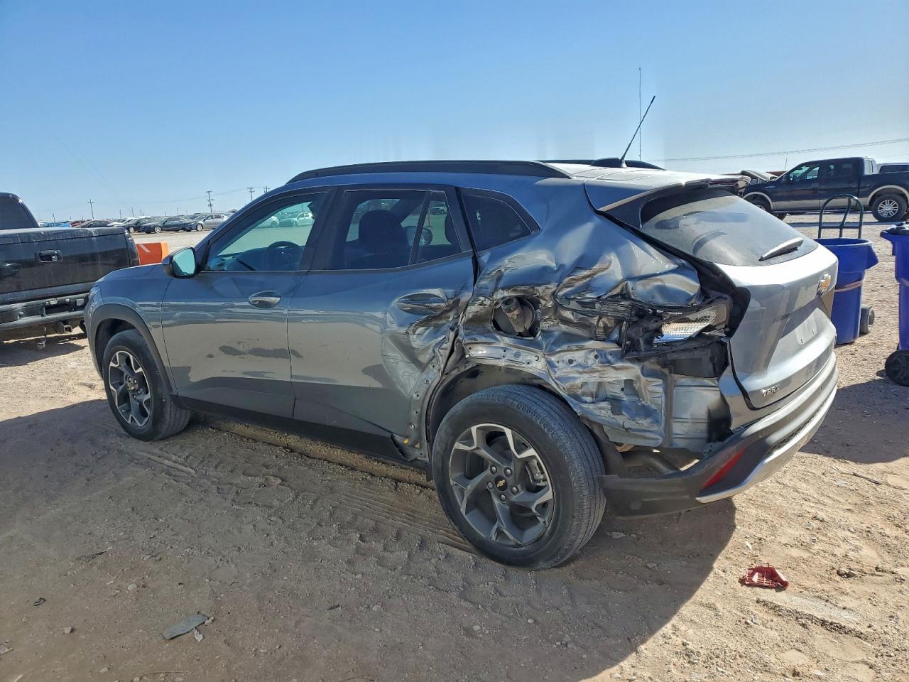 2025 CHEVROLET TRAX
