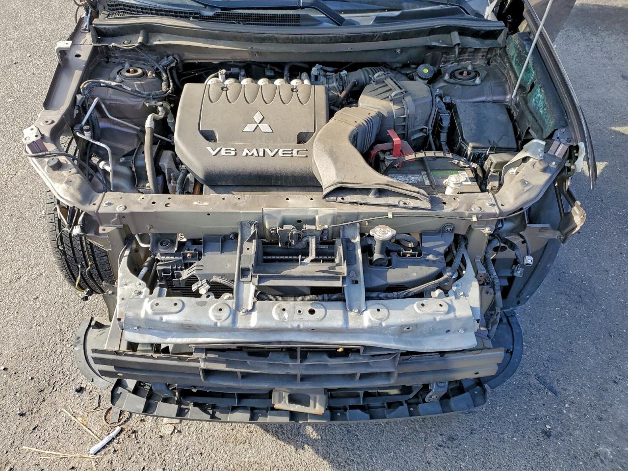 2018 MITSUBISHI outlander