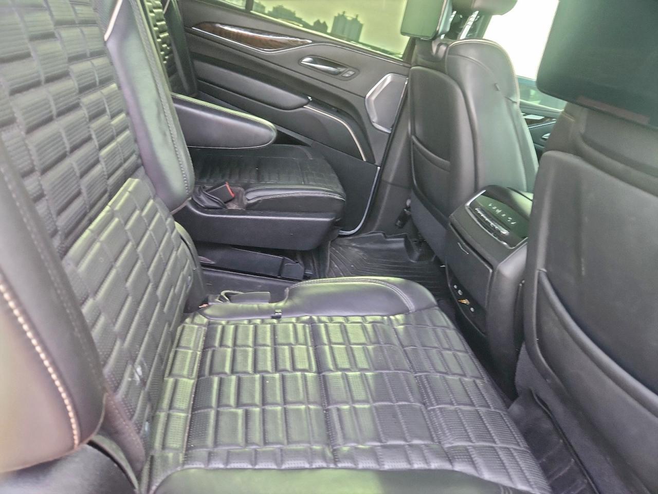2021 CADILLAC ESCALADE