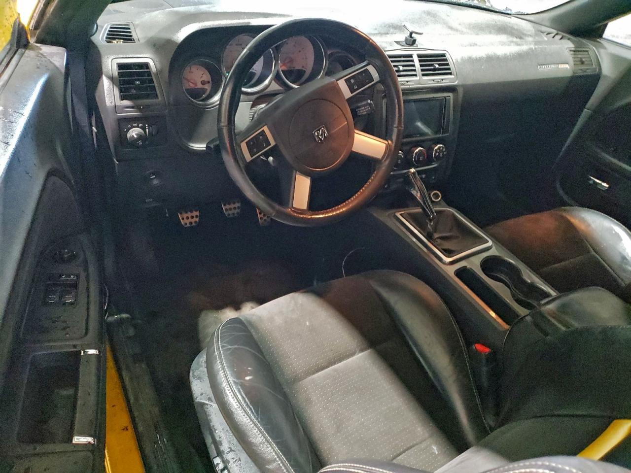 2010 DODGE Challenger