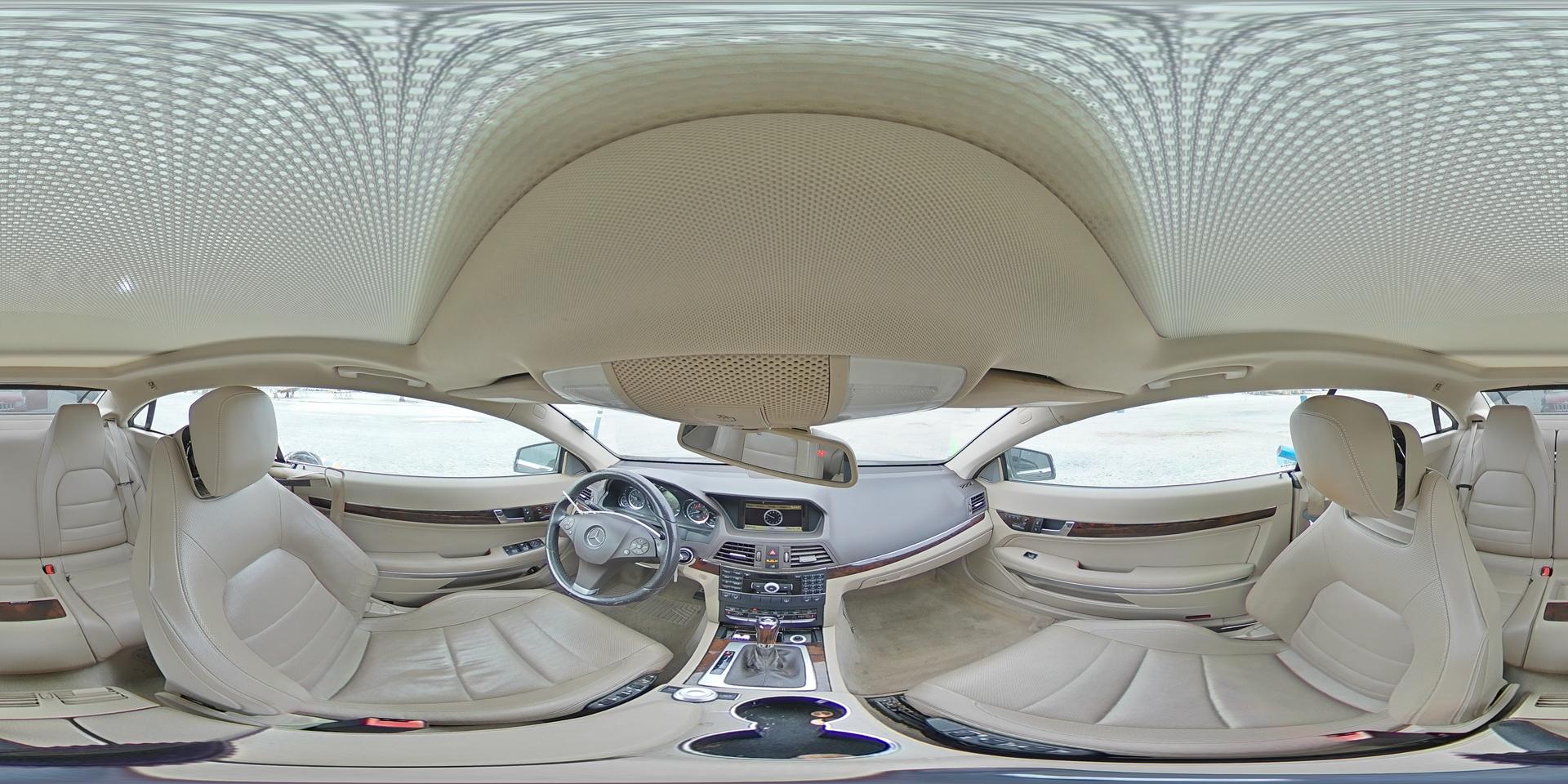 2011 MERCEDES-BENZ E-Class