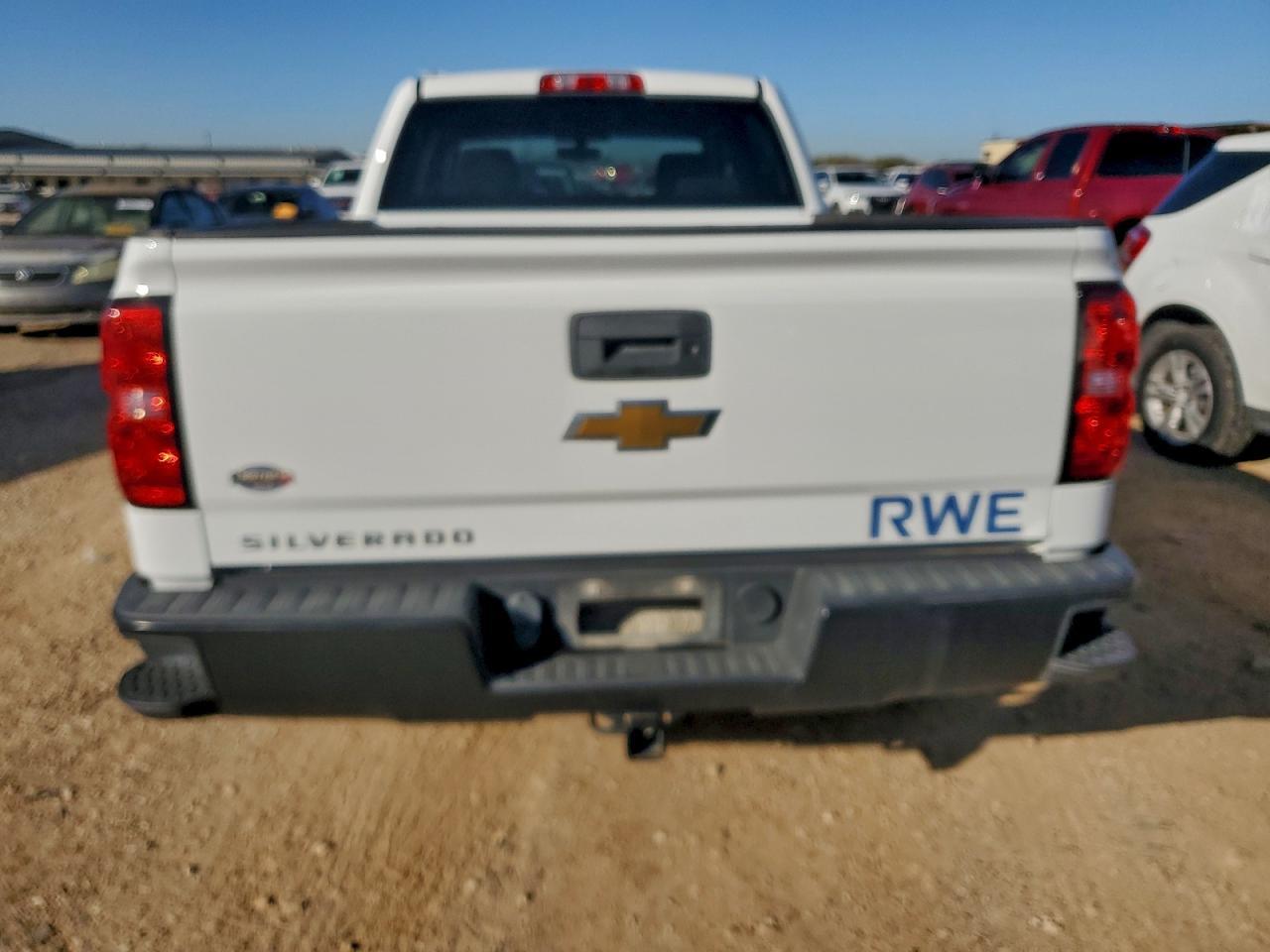 2018 CHEVROLET Silverado