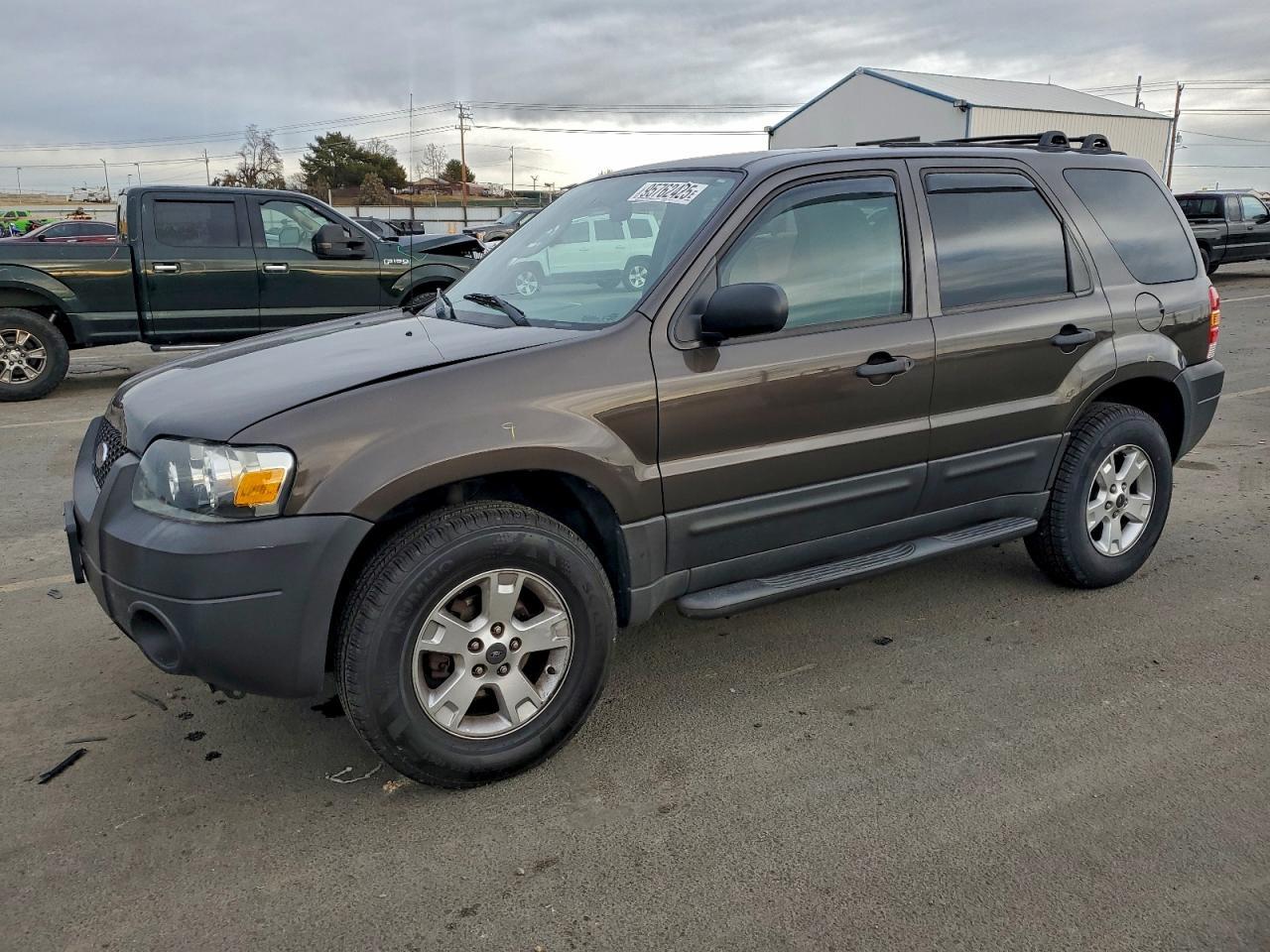 2007 FORD ESCAPE
