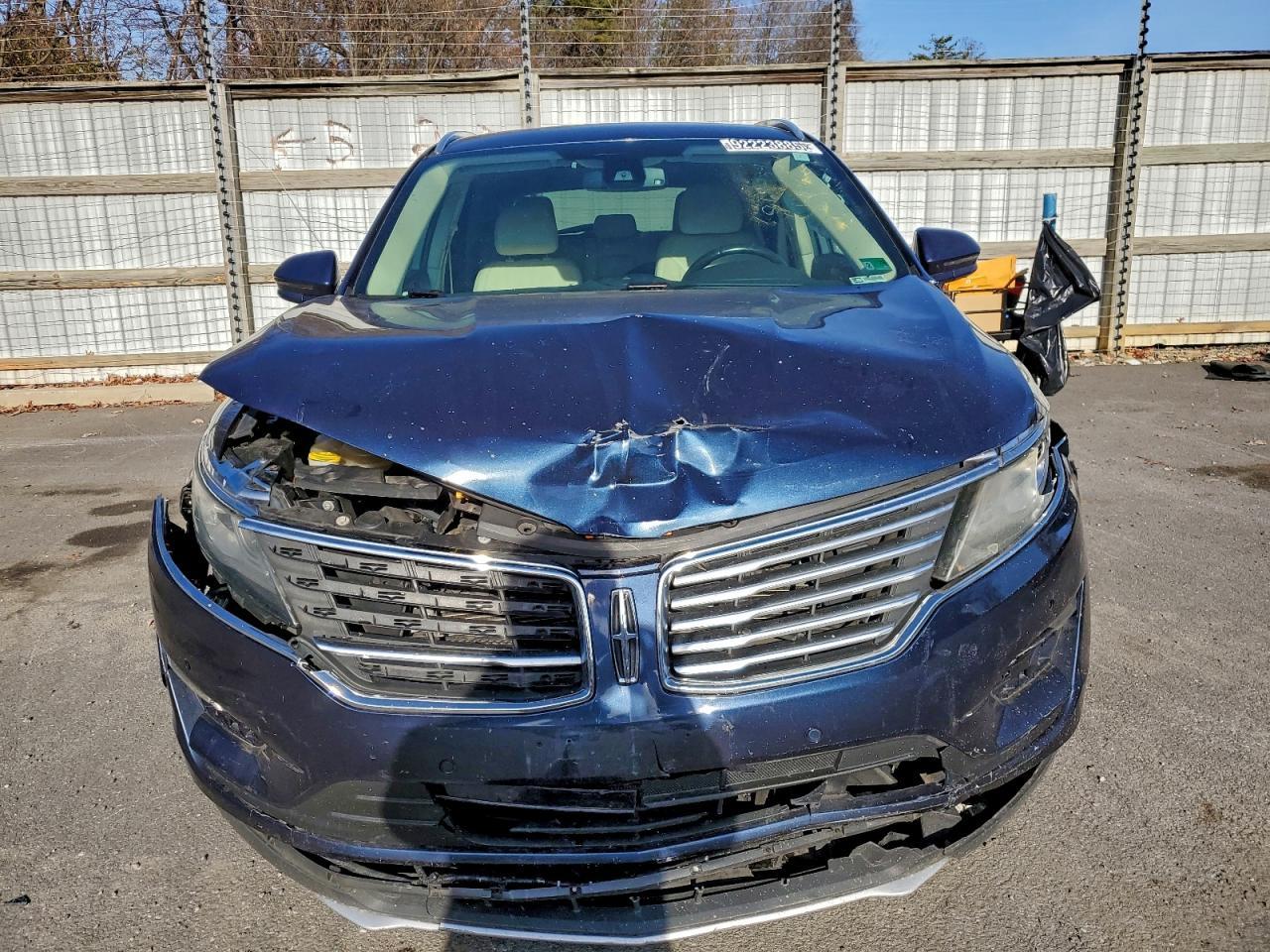 2015 LINCOLN MKC
