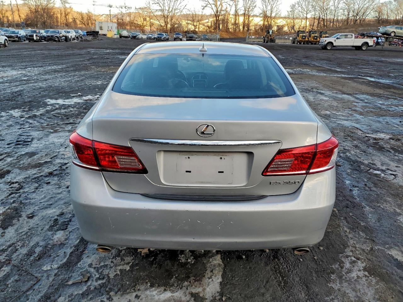 2012 LEXUS ES 350