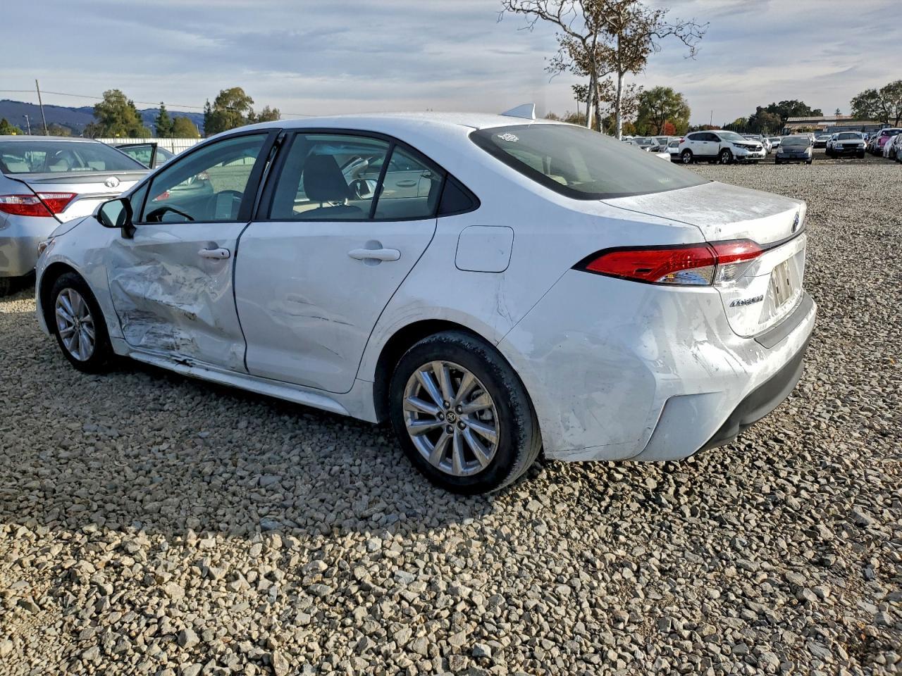 2024 TOYOTA COROLLA