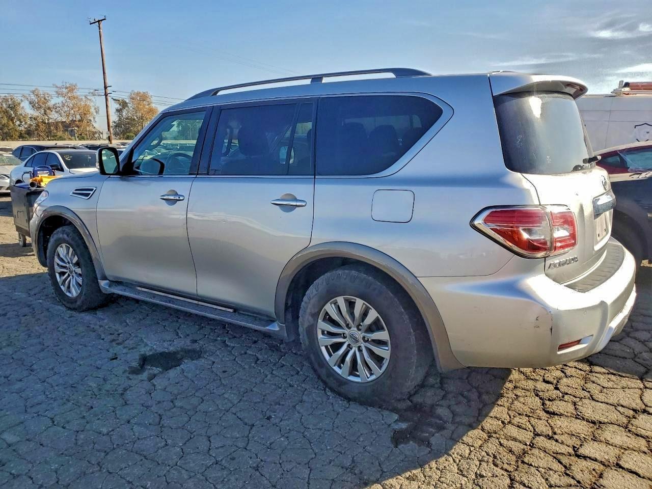 2017 NISSAN Armada