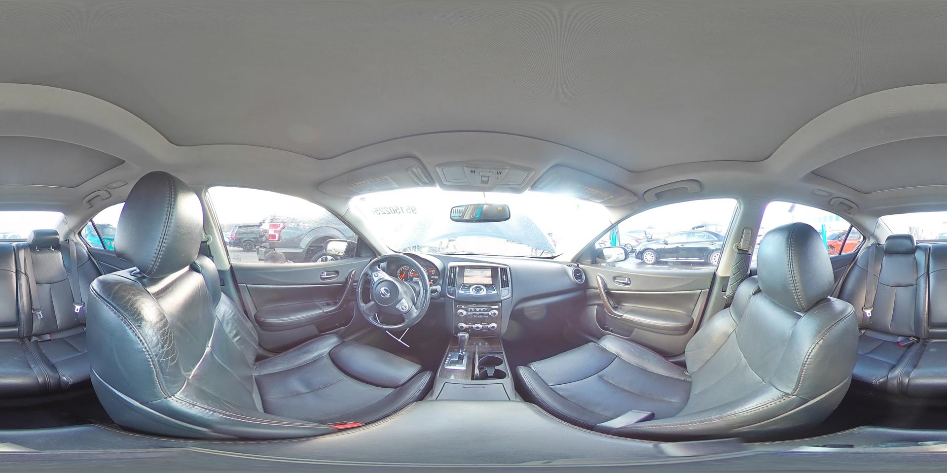 2012 NISSAN Maxima