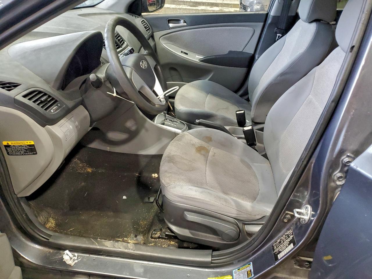 2012 HYUNDAI ACCENT