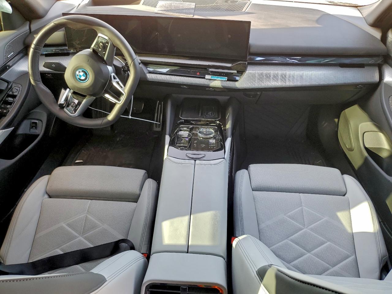 2026 BMW i5