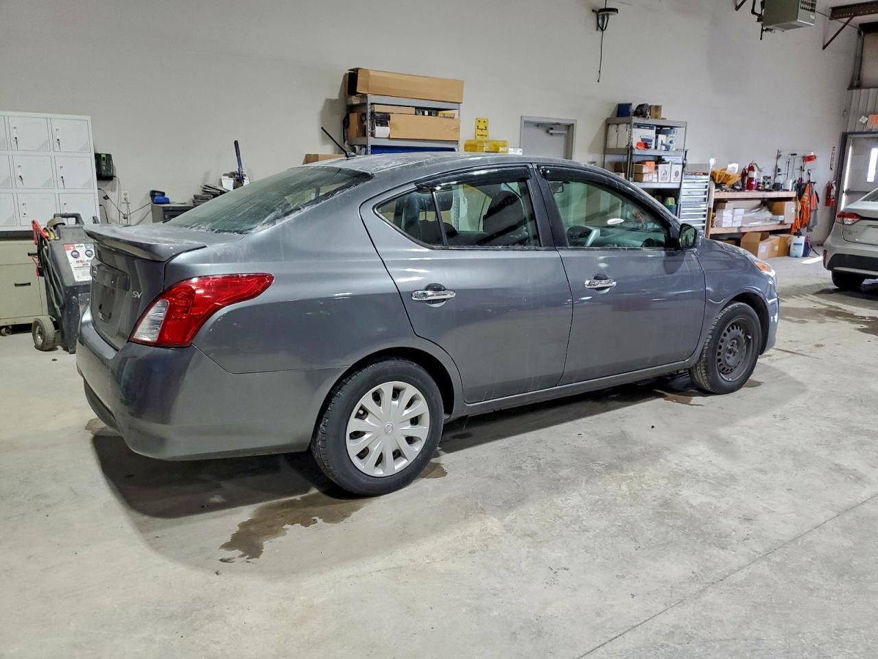 2018 NISSAN VERSA
