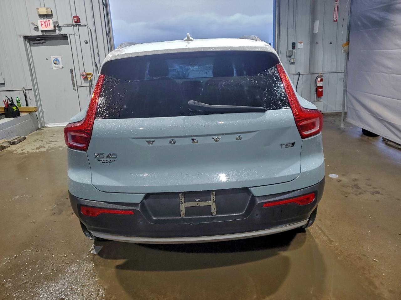 2019 VOLVO XC40