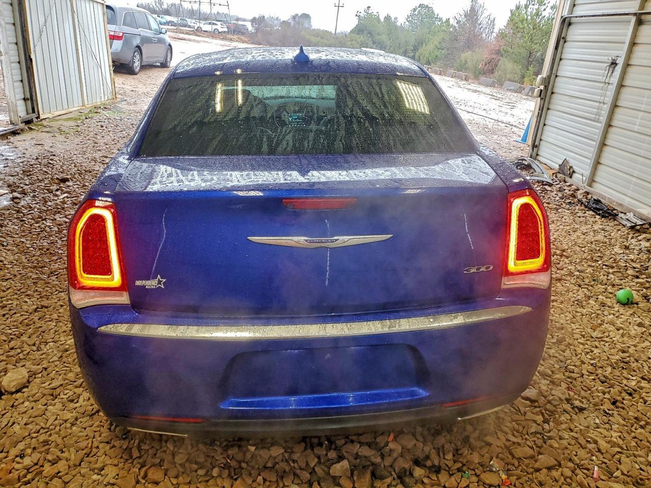 2019 CHRYSLER 300