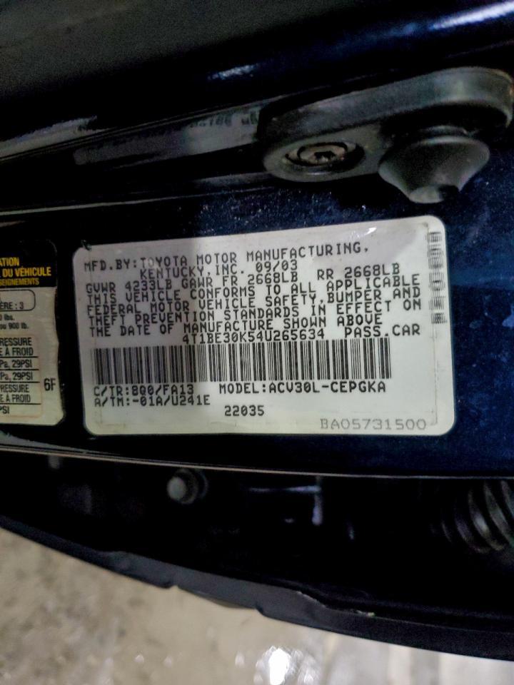 2004 TOYOTA CAMRY