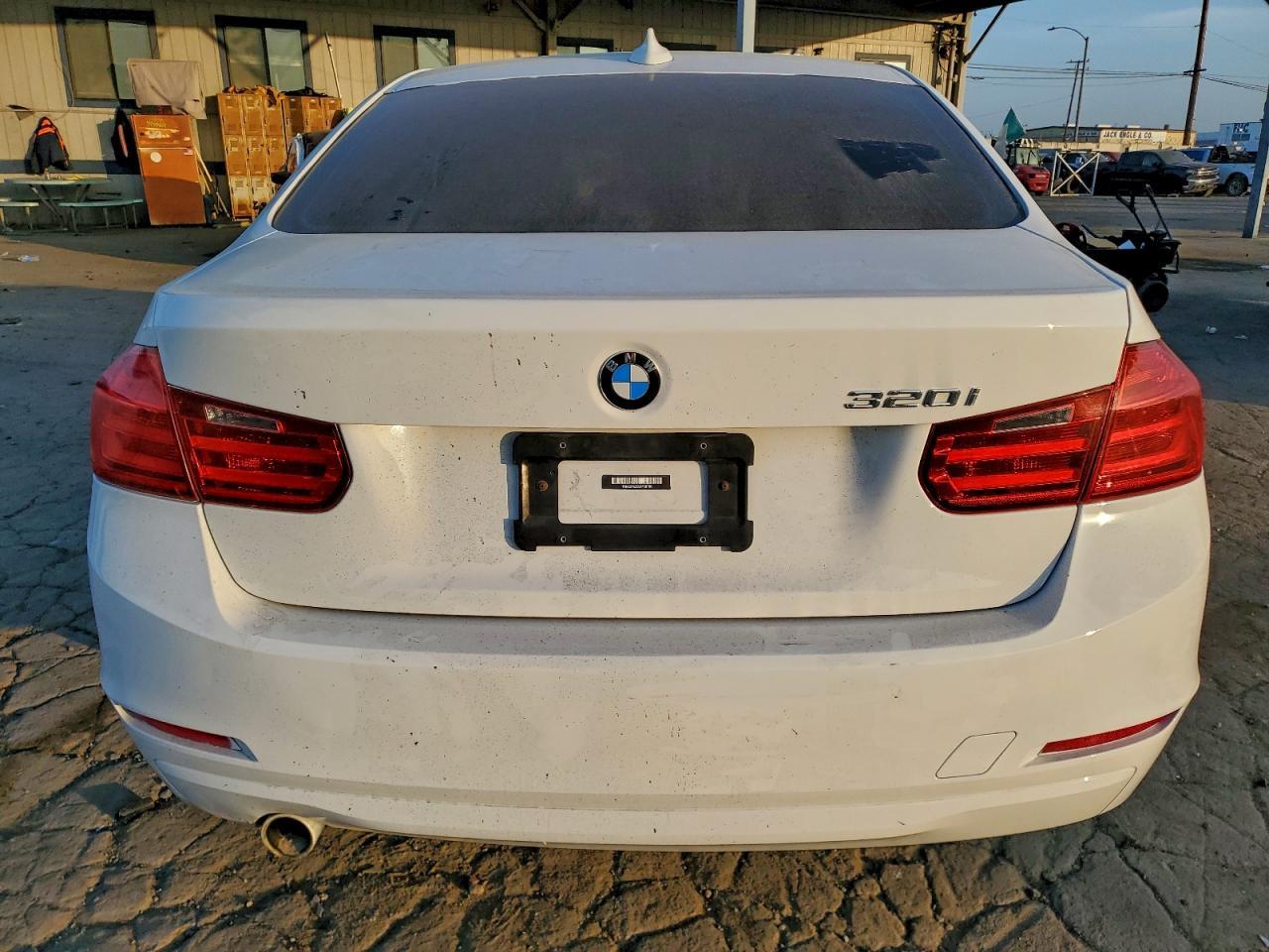 2014 BMW 3 SERIES