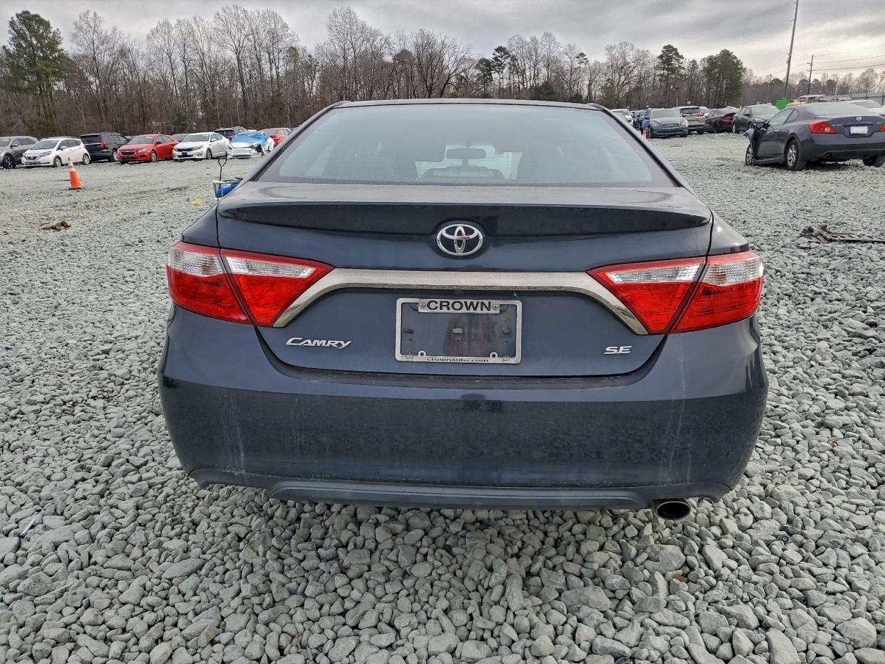 2015 TOYOTA CAMRY