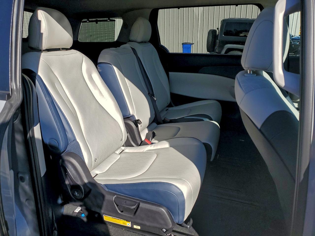 2026 KIA Carnival