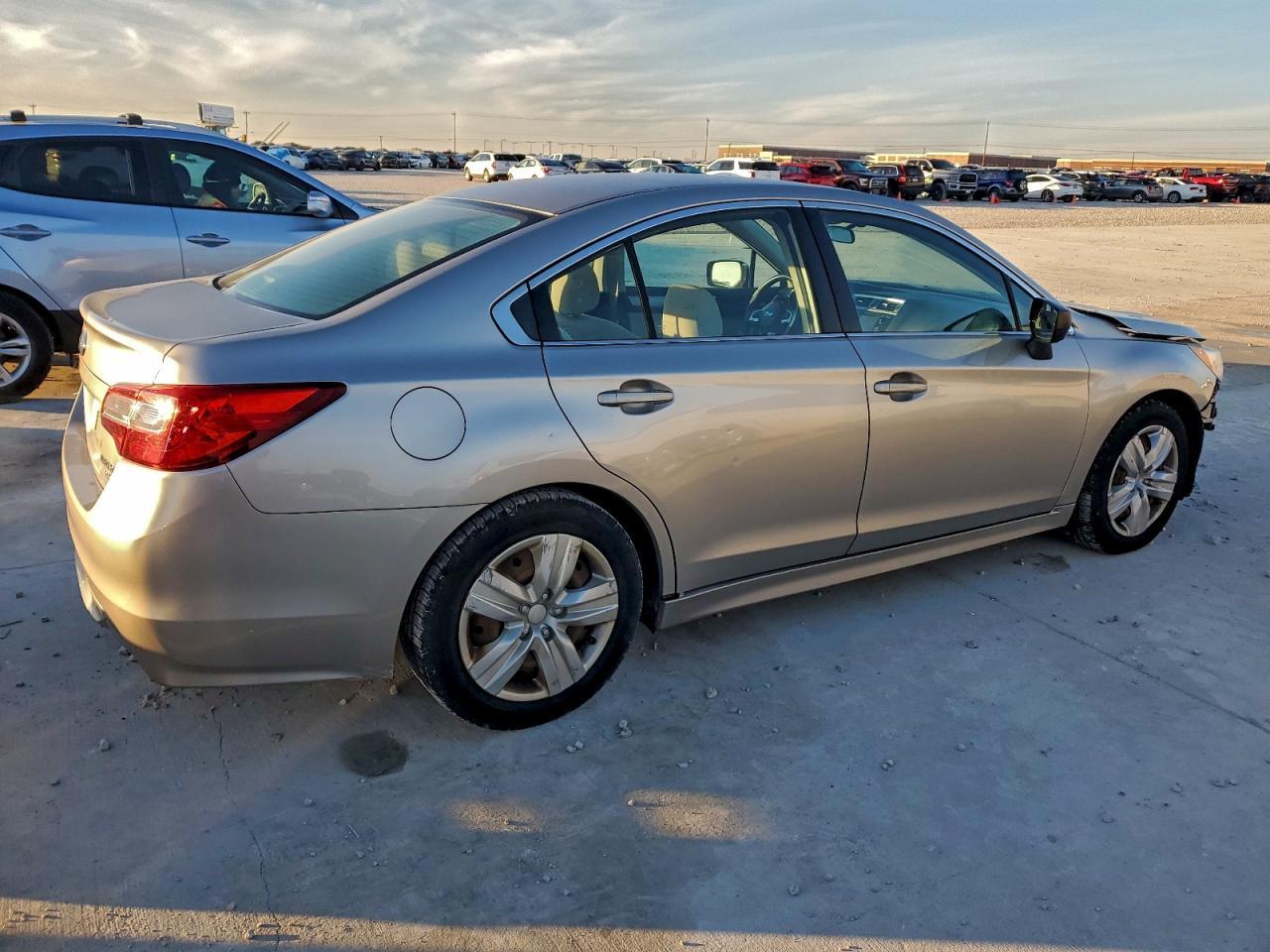 2016 SUBARU Legacy