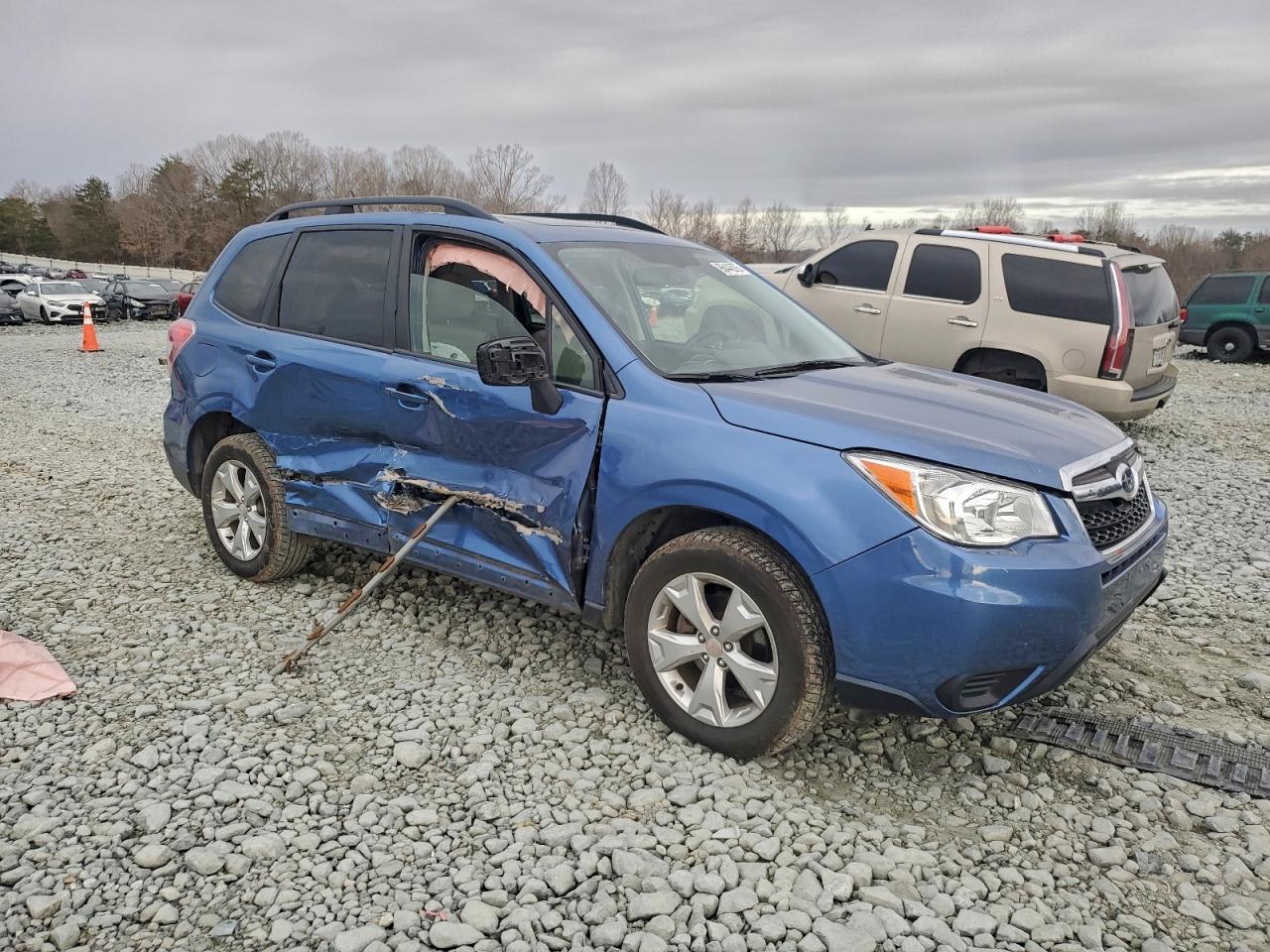 2015 SUBARU FORESTER