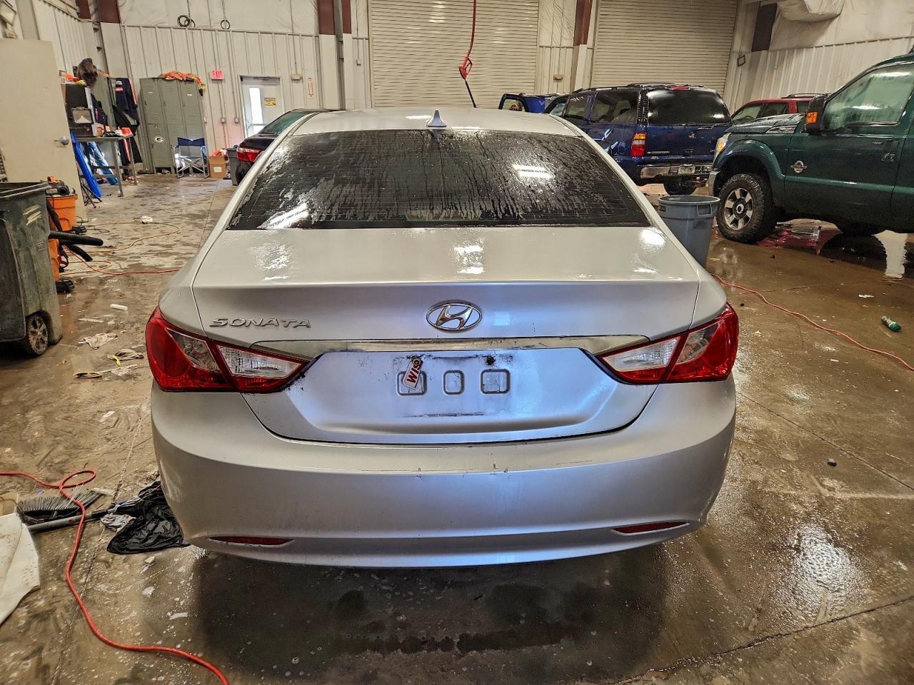 2013 HYUNDAI SONATA
