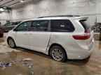 2016 TOYOTA SIENNA
