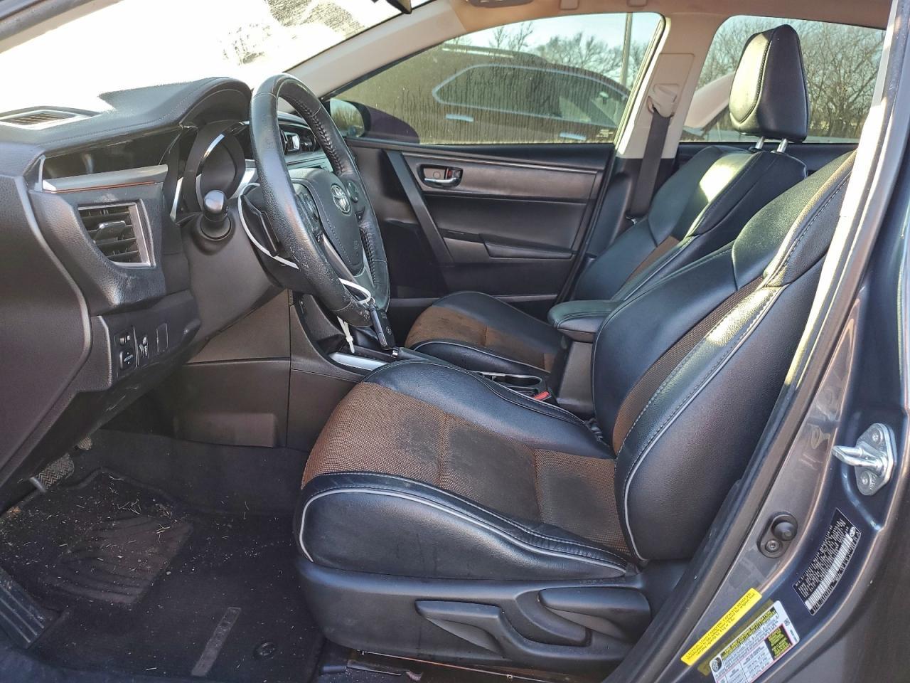 2015 TOYOTA COROLLA