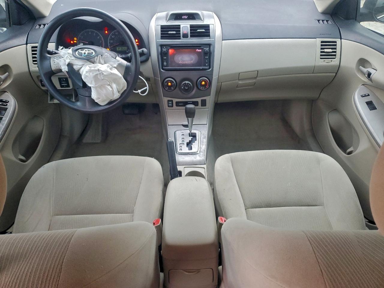 2013 TOYOTA COROLLA