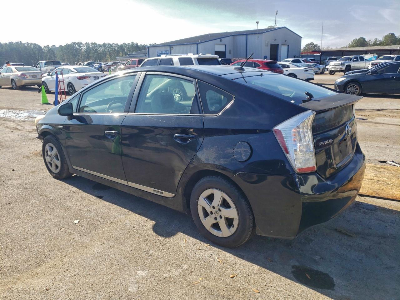 2011 TOYOTA PRIUS