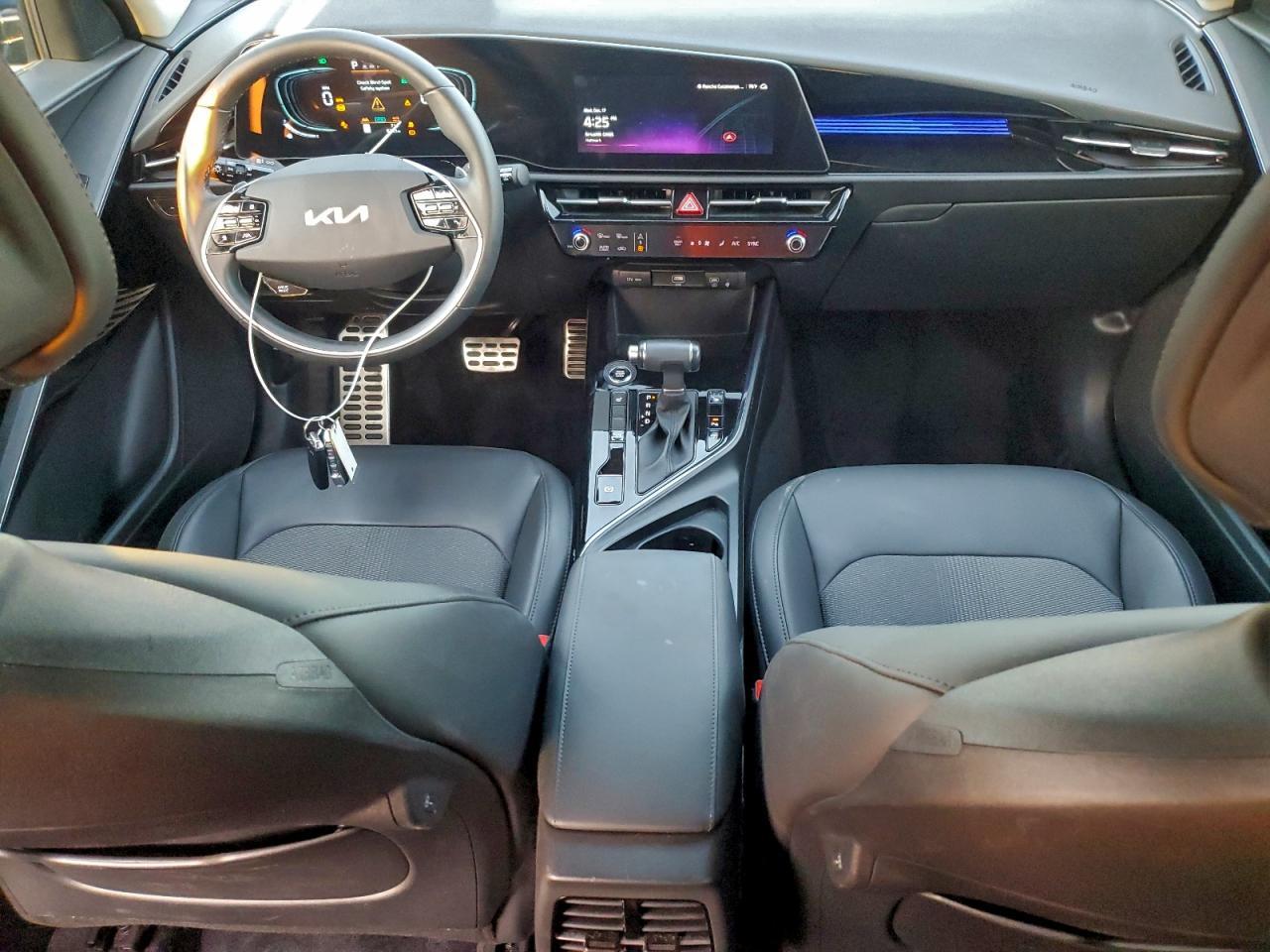 2024 KIA Niro