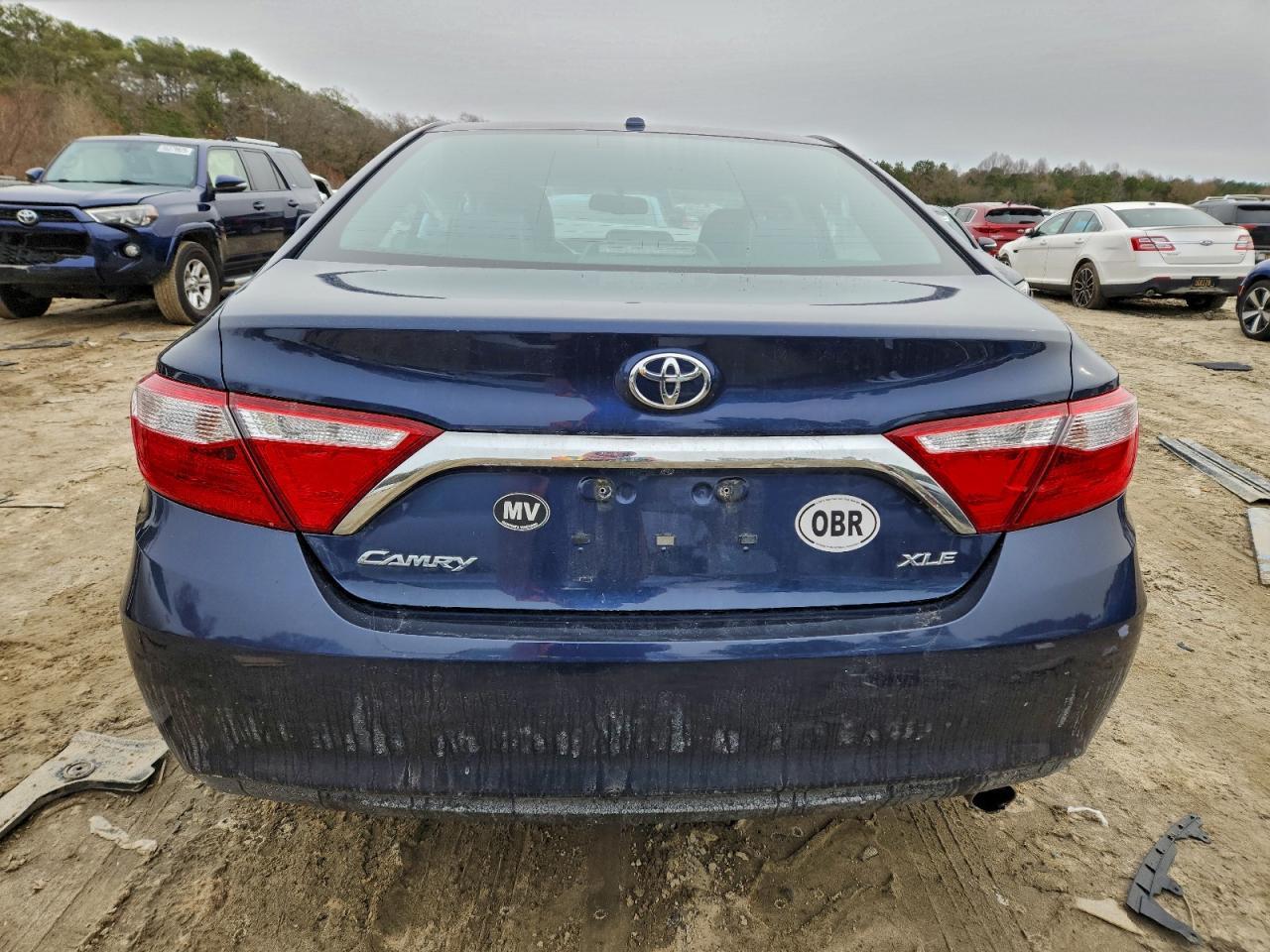 2017 TOYOTA CAMRY