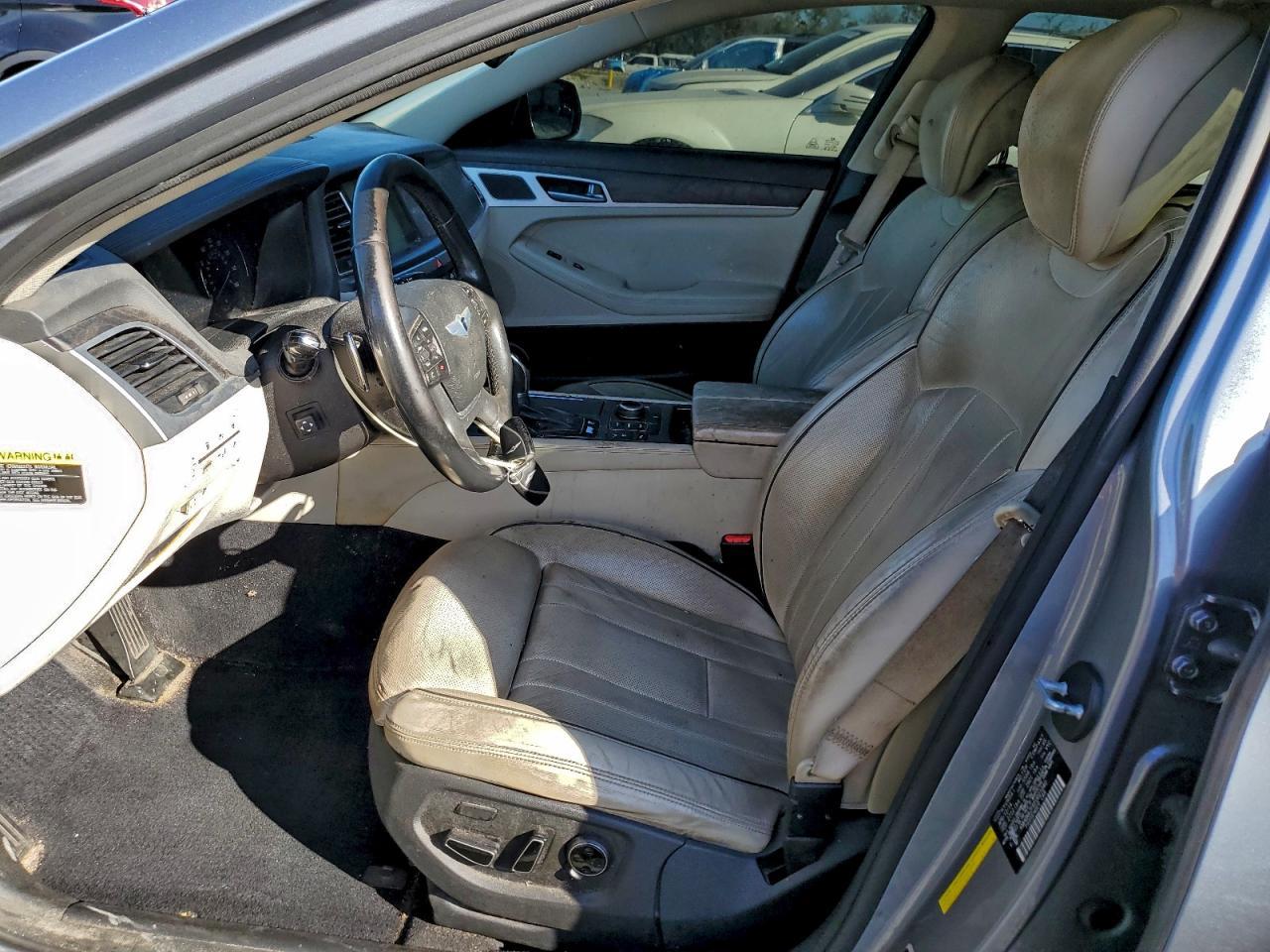 2015 HYUNDAI GENESIS
