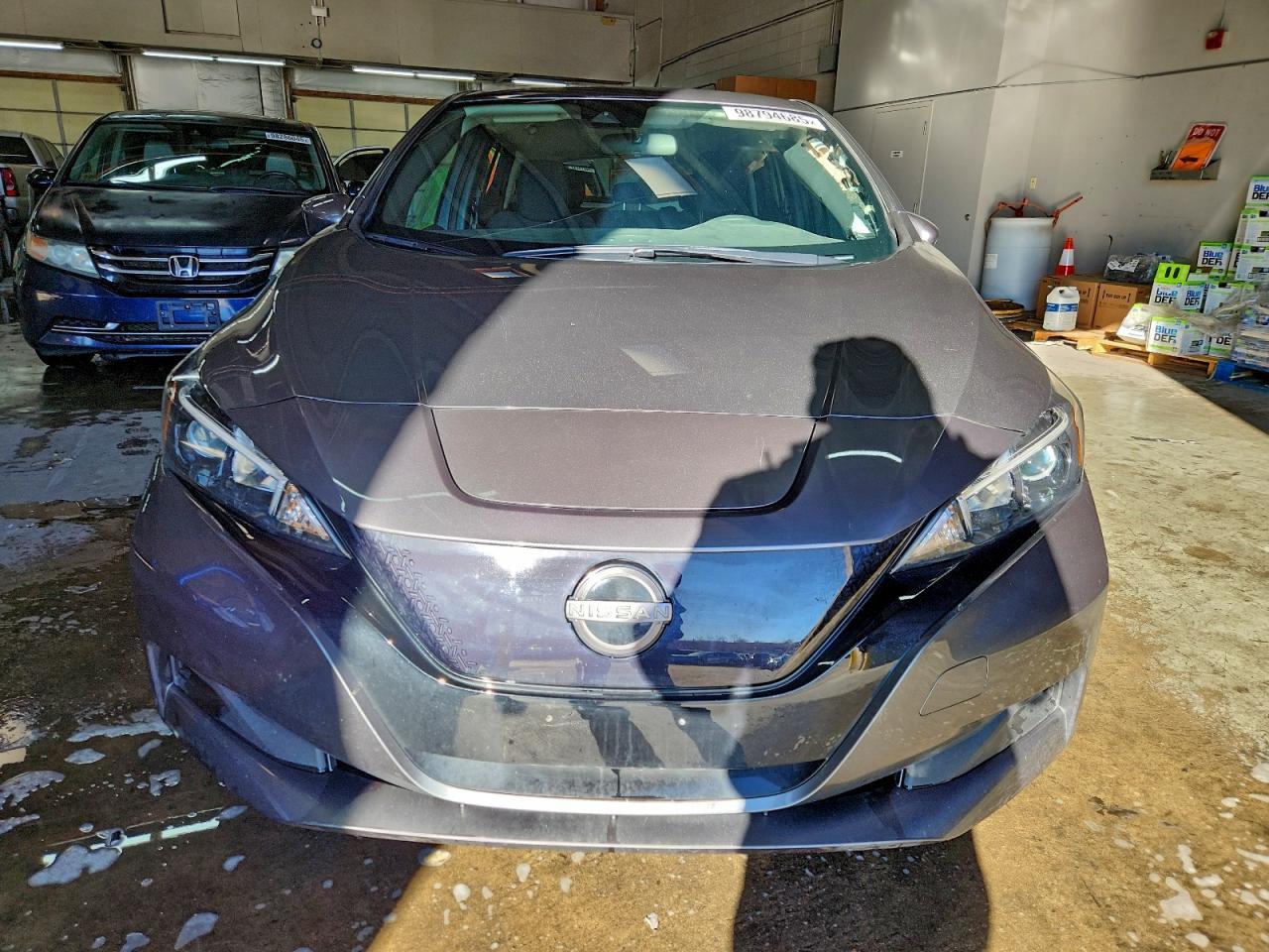 2025 NISSAN LEAF