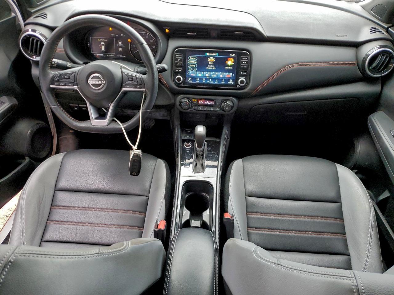 2023 NISSAN KICKS