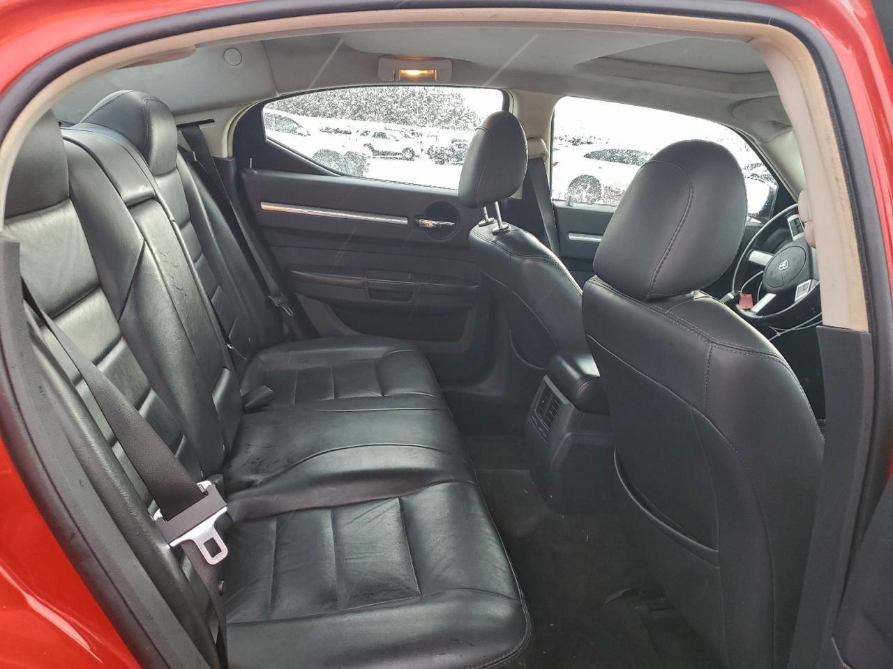 2010 DODGE CHARGER