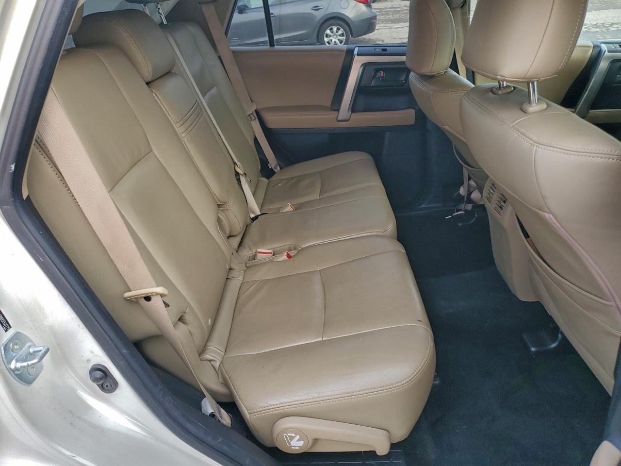 2011 TOYOTA 4Runner
