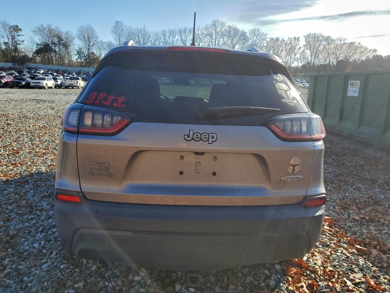 2019 JEEP CHEROKEE