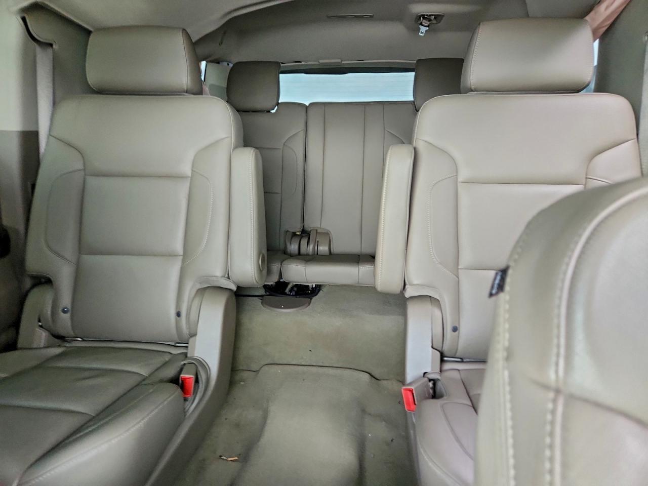 2015 CHEVROLET Suburban