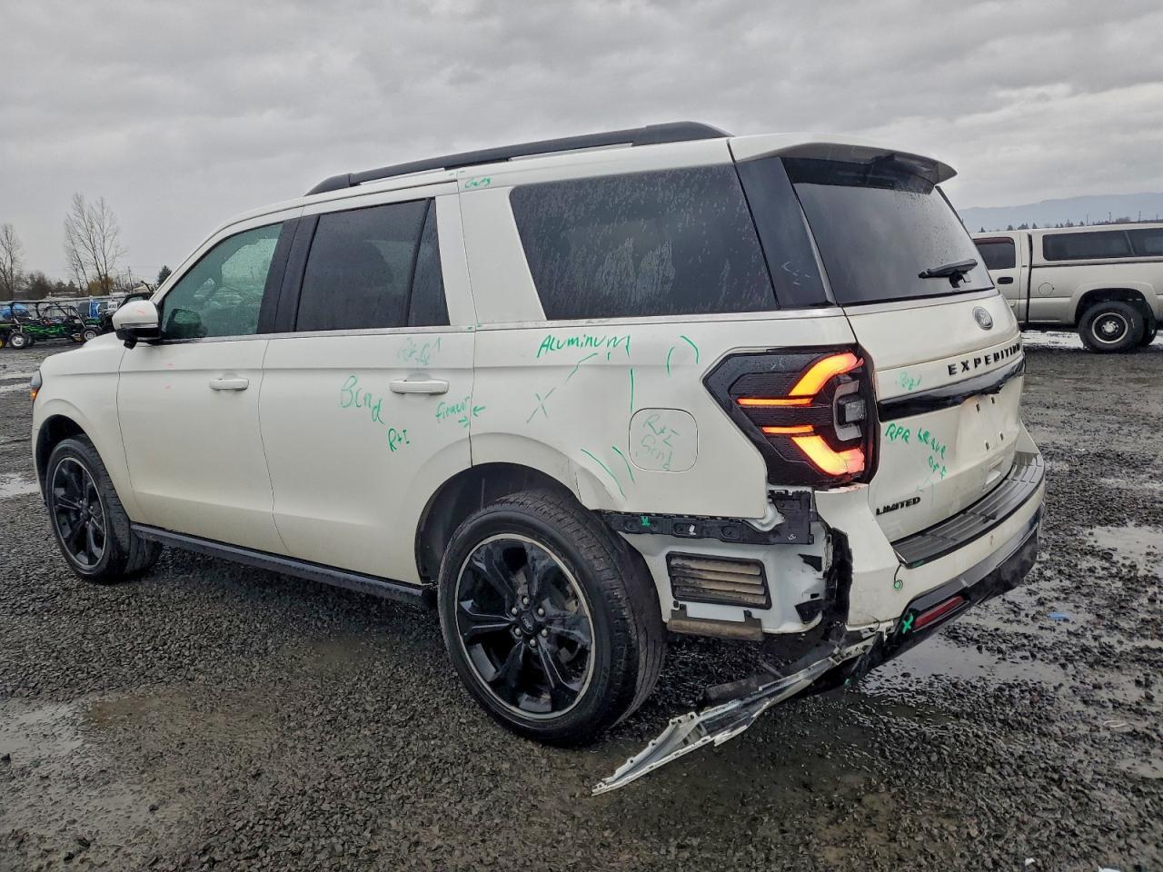 2023 FORD Expedition