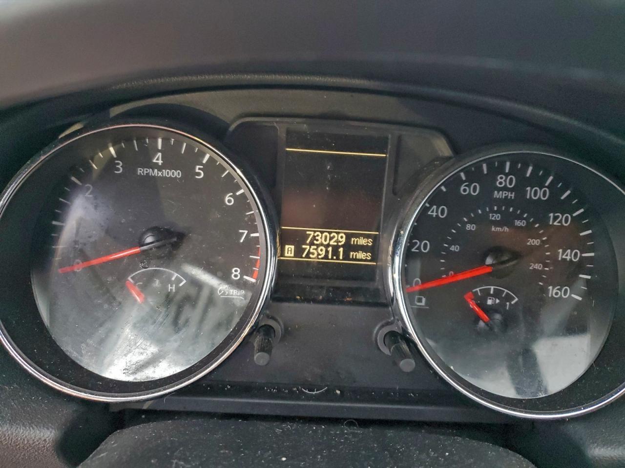 2015 NISSAN ROGUE