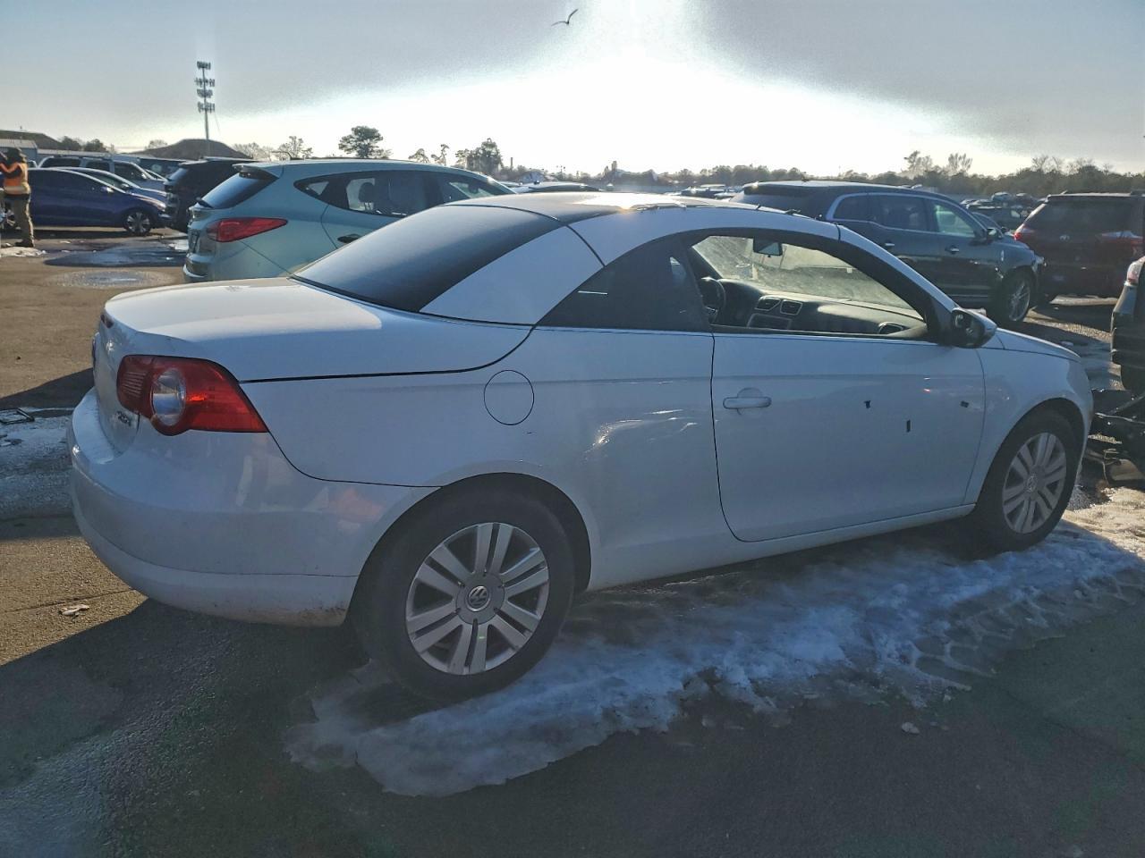 2010 VOLKSWAGEN EOS
