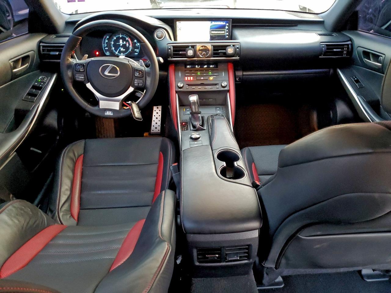 2019 LEXUS IS 300